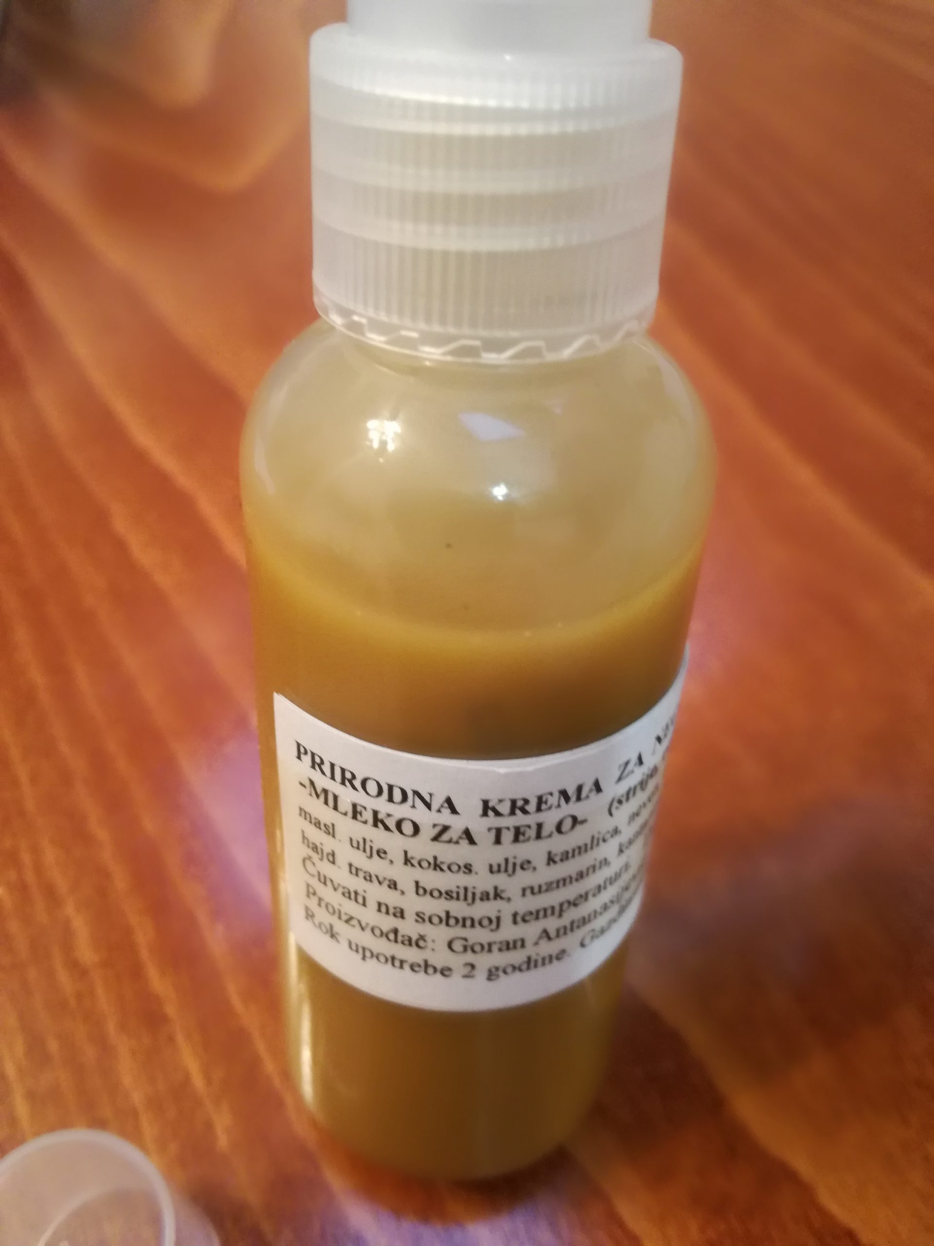 IMG_20180629_192729 Prirodna krema (mleko za telo) za celulit, strije, preventivu i regeneraciju kože 100ml (nema na stanju) - Slika 1